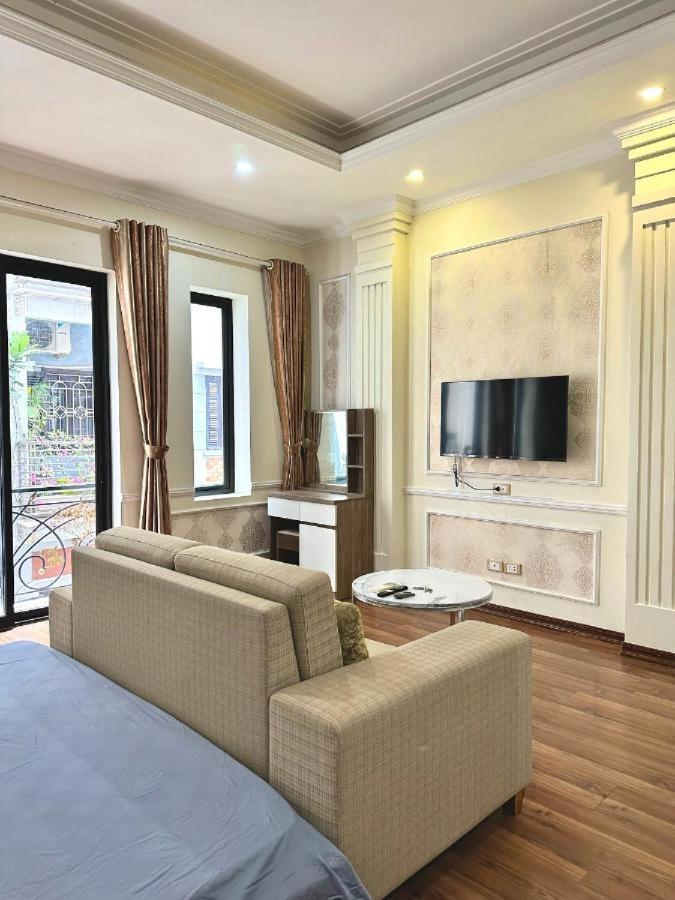 Luli - 40m Newly Built House, Luxury Location, Quiet Place Hanoï